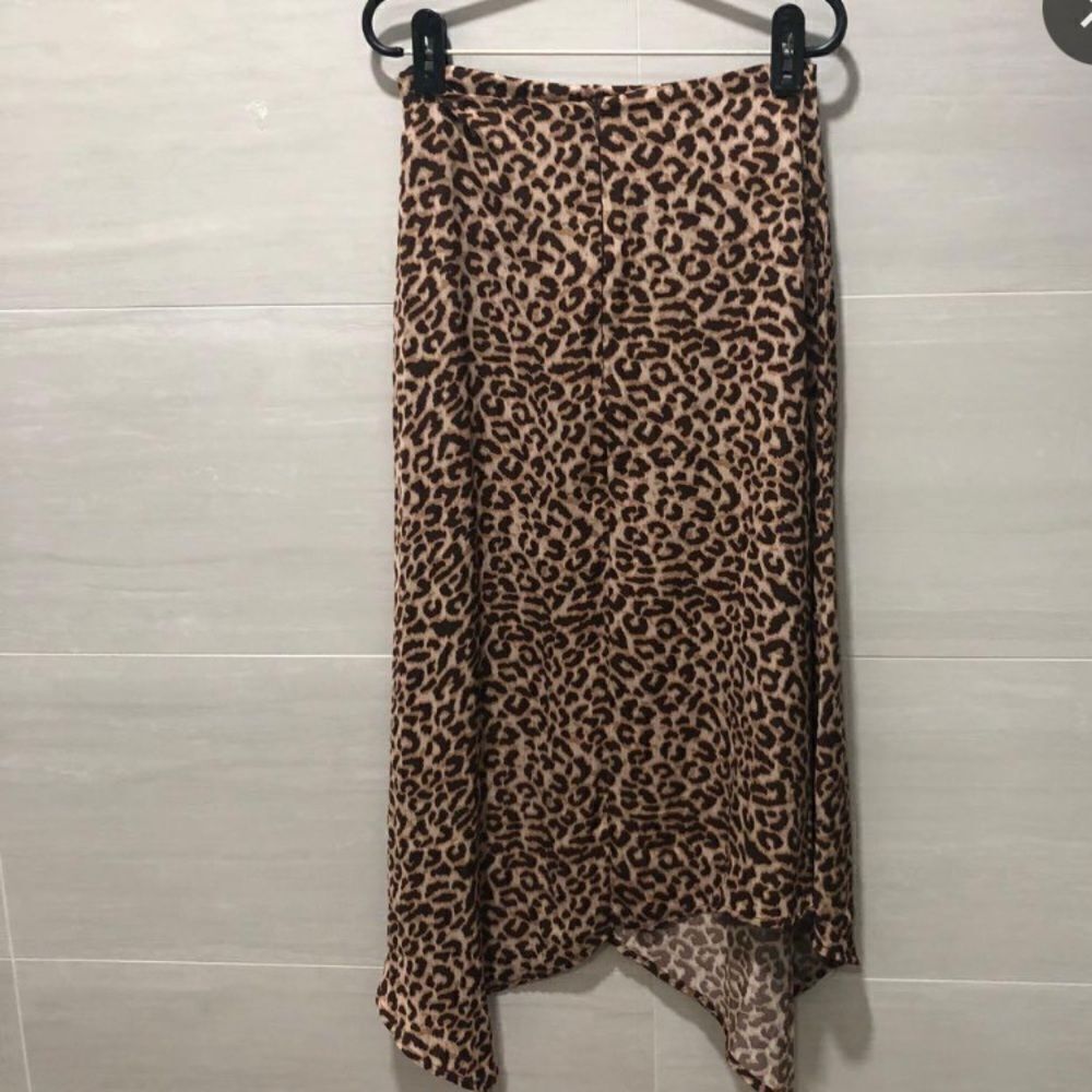 COTTON ON Brown Leopard Animal Print Asymmetrical Hem Midi Skirt